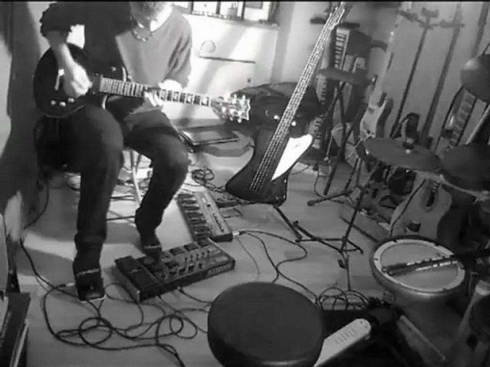 U2 With or Without You Impro with Loop Station