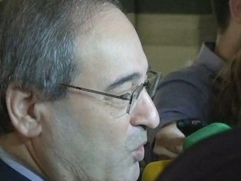 Syrian FM crIticizes Qatar opposition talks