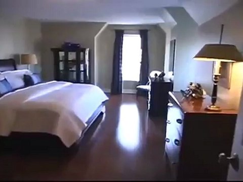 Oak Park, Oakville, Video Walk-Through Virtual T. by KrisztinaNeglia.com 416-570-2221