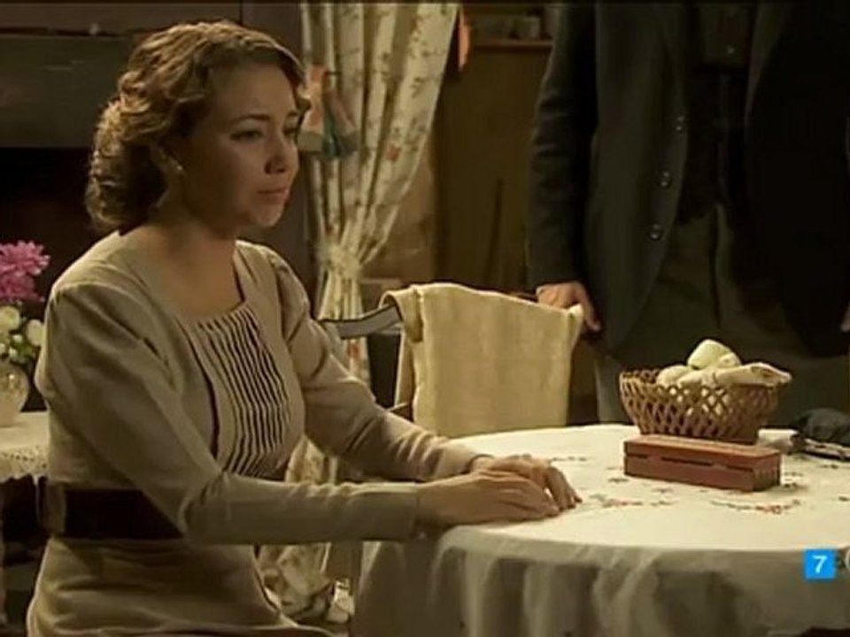 TRISTAN EMILIA TU LE DISTES UNAS GOTAS A PEPA ESDPV 05-11-2012