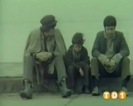 İlkay Akkaya - acılara tutunmak - acı çekmek özgürlükse - kolaj Serbülent Öztürk