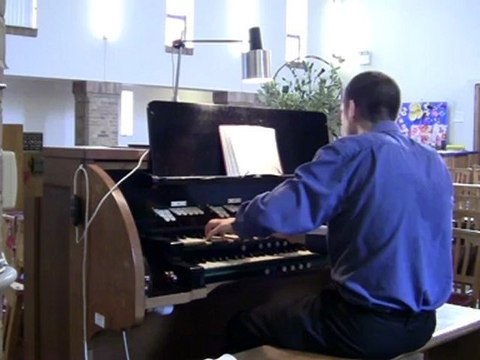 Spirit divine, attend our prayers - Chris Lawton at New Eltham Methodist Church, London