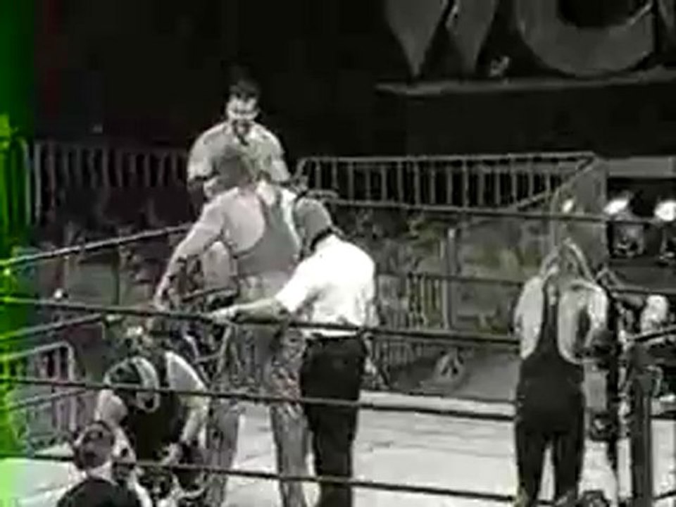 nwo saturday night. Outsiders in action