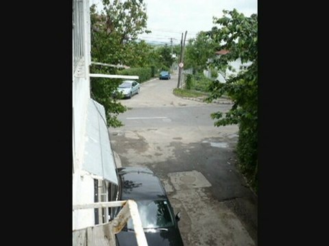 MIZERIA de APARTAMENT inchiriat de escrocii ALAZAROEI si BARBIERU