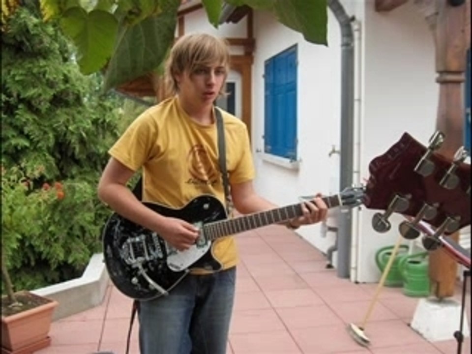 "Never with you" et mix d'images