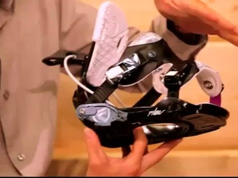 Snowleader présente les fixations girly snowboard Minx de Flow