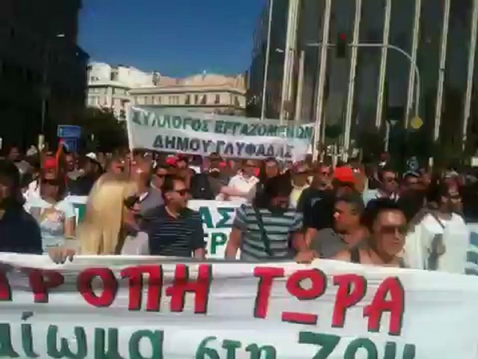Εικόνα από την πλατεία Συντάγματος (3) 6/11/12