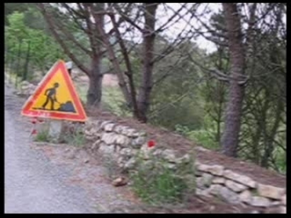 DANS LE PANNEAU