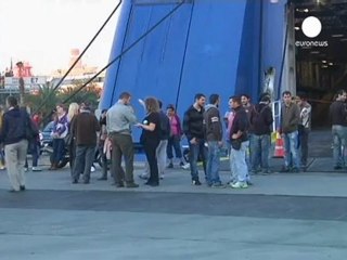 Yunanistan'da oylama öncesi hayat durdu