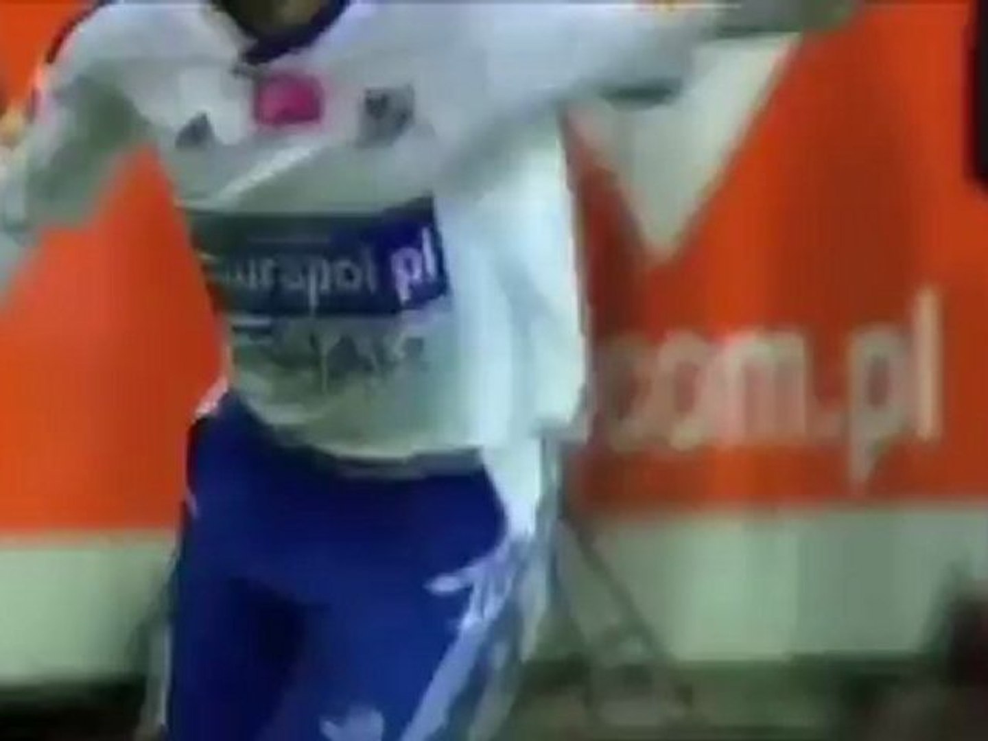 ⁣Un golpe franco de lo más espectacular