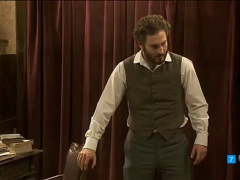 TRISTAN FRUTOS MARCHATE DE AQUI O NO RESPONDO FUERA DE MI CASA ESDPV06-11-2012_NEW