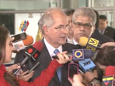 MUD al CNE: No venimos a pedir ayudaítas, venimos a reclamar nuestros derechos