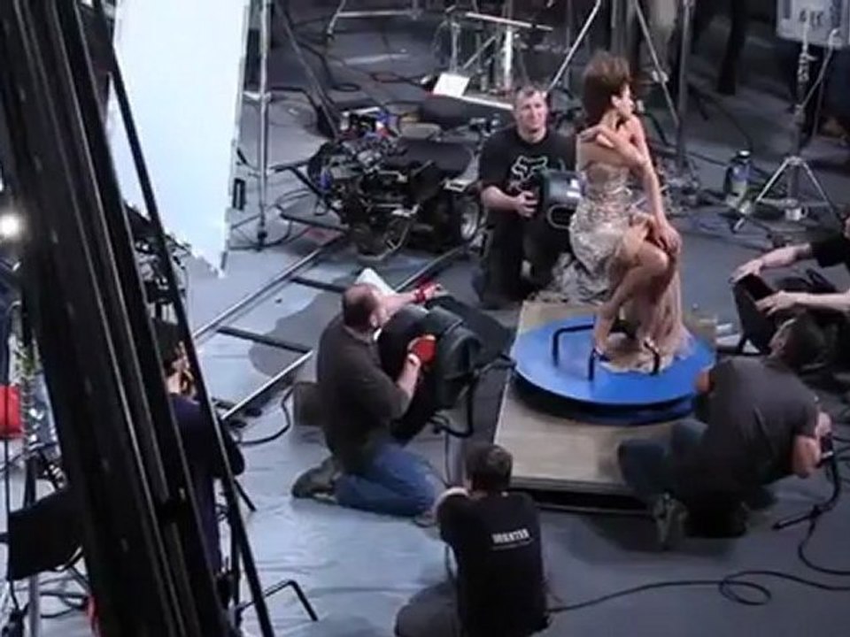 Eva Mendes Thierry Mugler Angel Perfume