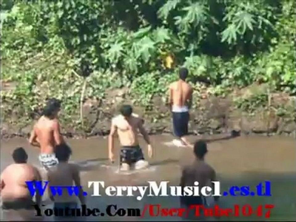 Terry_Music: The Grand Tour With Friends On The Farm And In The River.