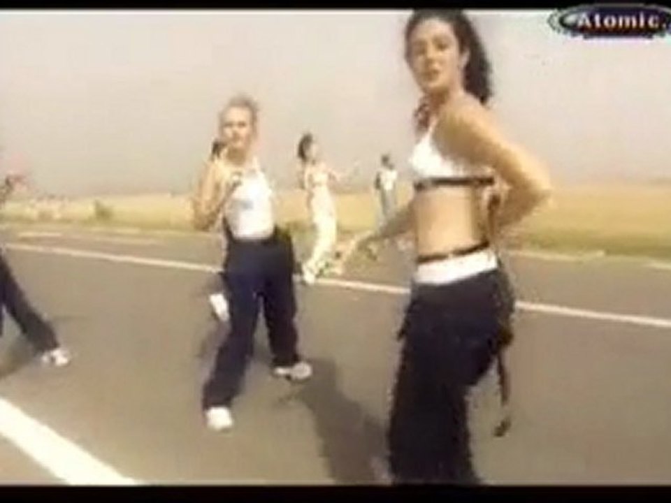 Candy - Mergem la mare (2000)