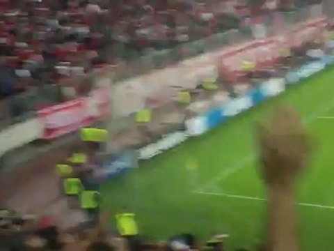 Πανηγυρισμοί στο Γεώργιος Καραϊσκάκης μετά το 3-1 του Κώστα Μήτρογλου