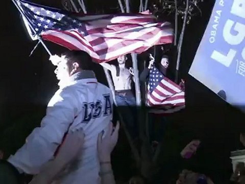 Etats-Unis: Obama réélu, liesse devant la Maison blanche