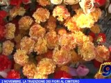 2 Novembre, la tradizione dei fiori al cimitero