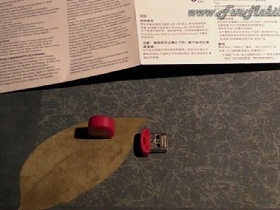 Unboxing di Buffalo RUF2-PS2GRD (pendrive 5 mm) - esclusiva mondiale !