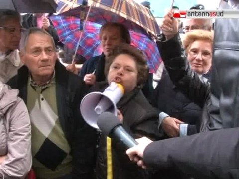 TG 31.10.12 Ospedale Monopoli, Regione apre a Romani che sospende lo sciopero della fame