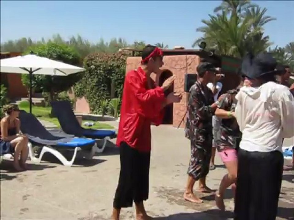 Mon film MARRAKECH septembre 2012 (5) - Jeu apéro du midi