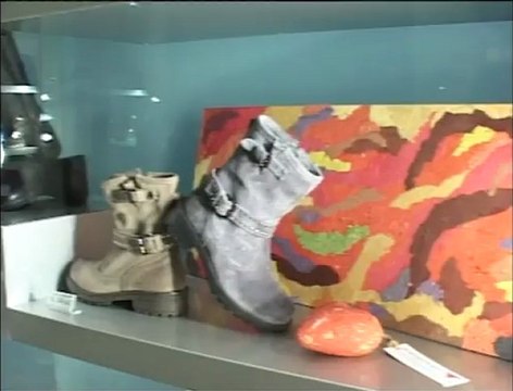 Impara l'arte e NON metterla da parte : Exsense , Cumbògrafo e Simone Calzature