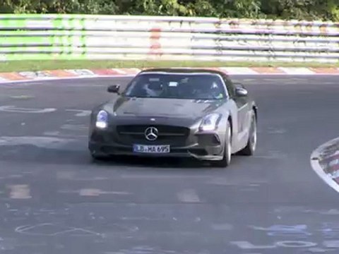 Mercedes SLS AMG Black Series - Nurburgring Video Spia