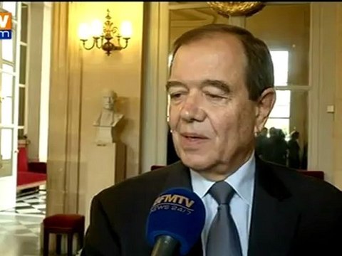 Pays d'homos : Ollier prend la défense de Dassault