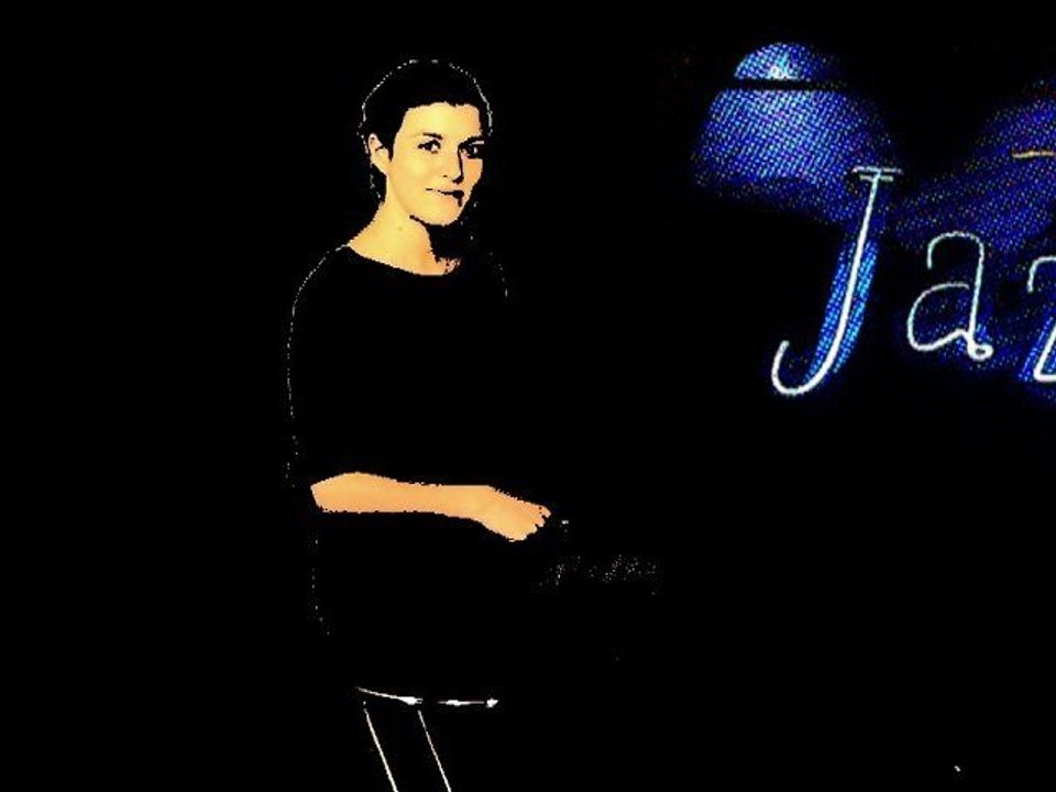 BasileMusic avec le titre "FEVER" chanté par Carine