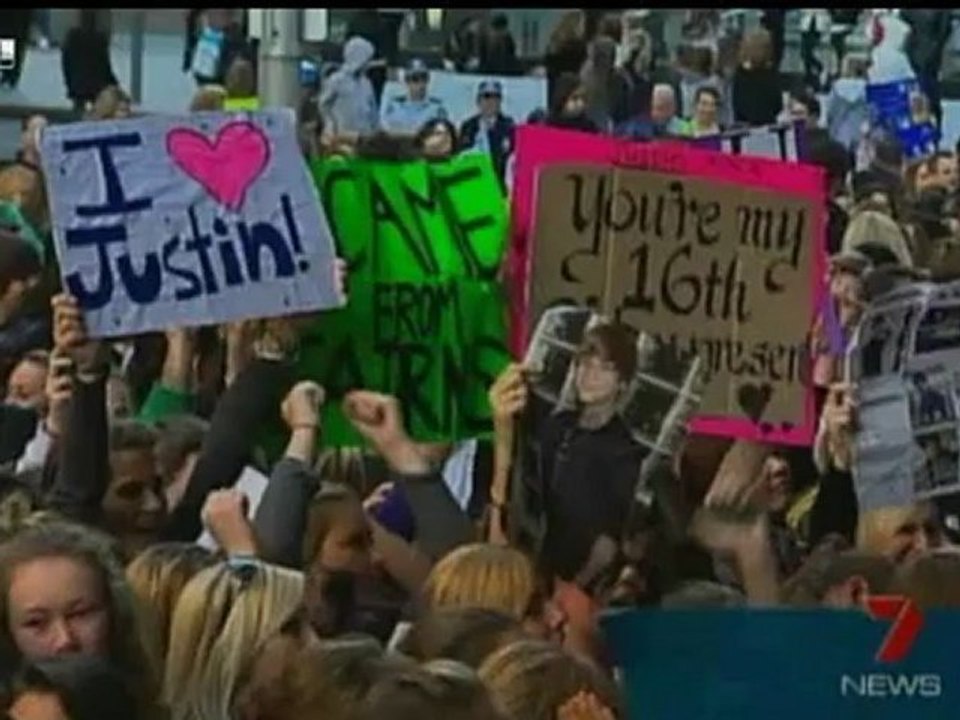 Robbie Williams  (v/d  Vorst ziet sterren) (Full interview 2012)