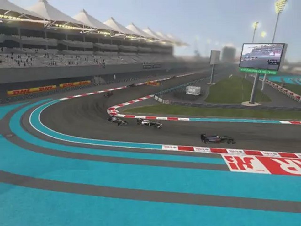 F1 2011 - GP des E.A.U. - Kier vs Hamilton