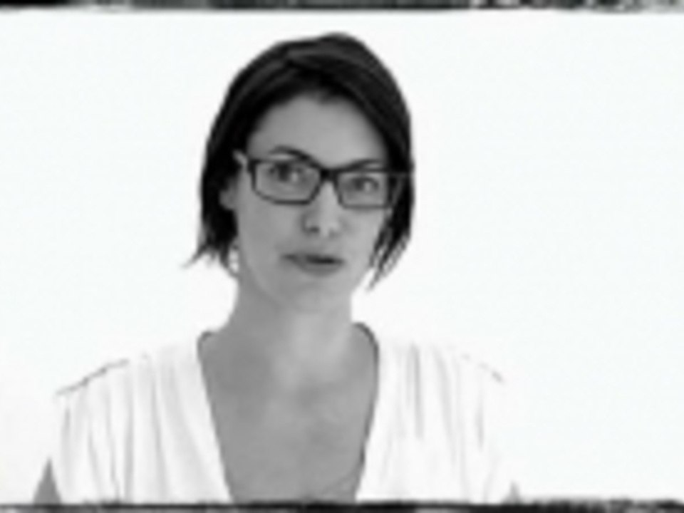 Comment appliquer le rouge à lèvres rouge?