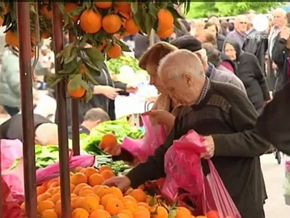 La Bce lascia invariati i tassi