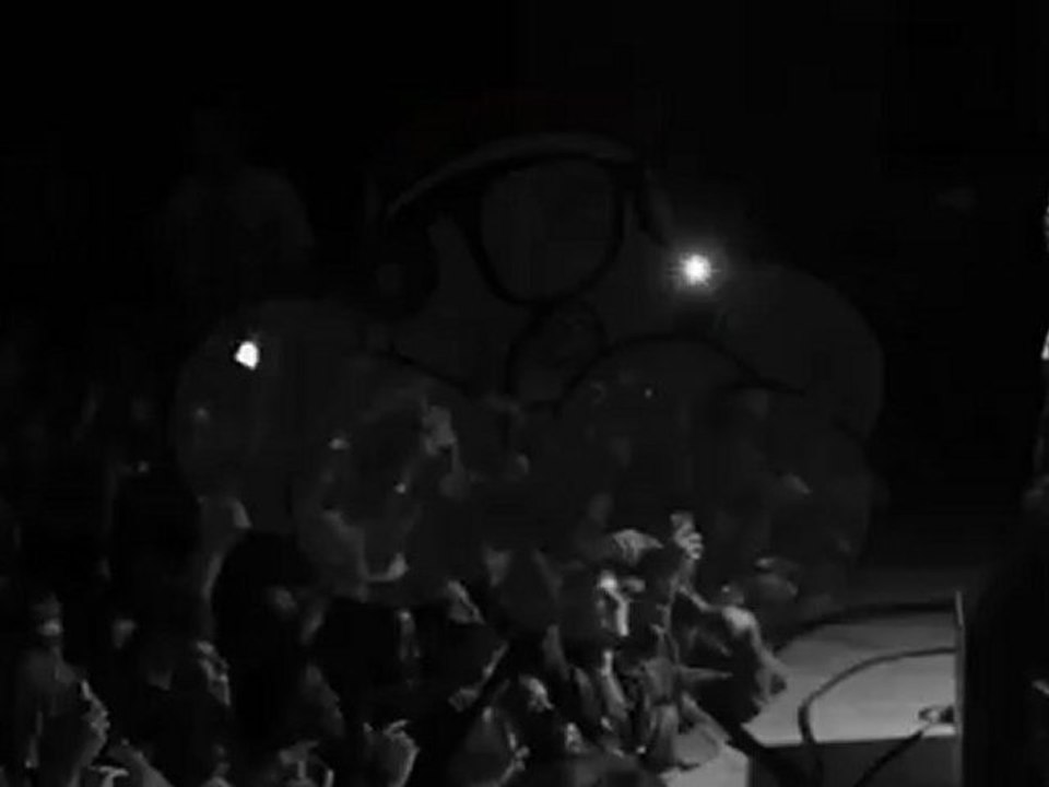 Kendrick Lamar "Maad City" & "Hol'Up" Live @ the War Memorial Auditorium, Nashville, TN, 11-04-2012