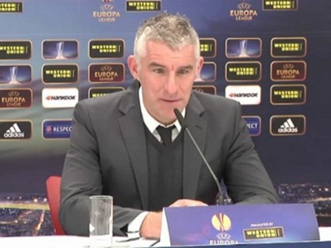 Slomka: ''Kein schöner Sieg, aber wir sind froh''