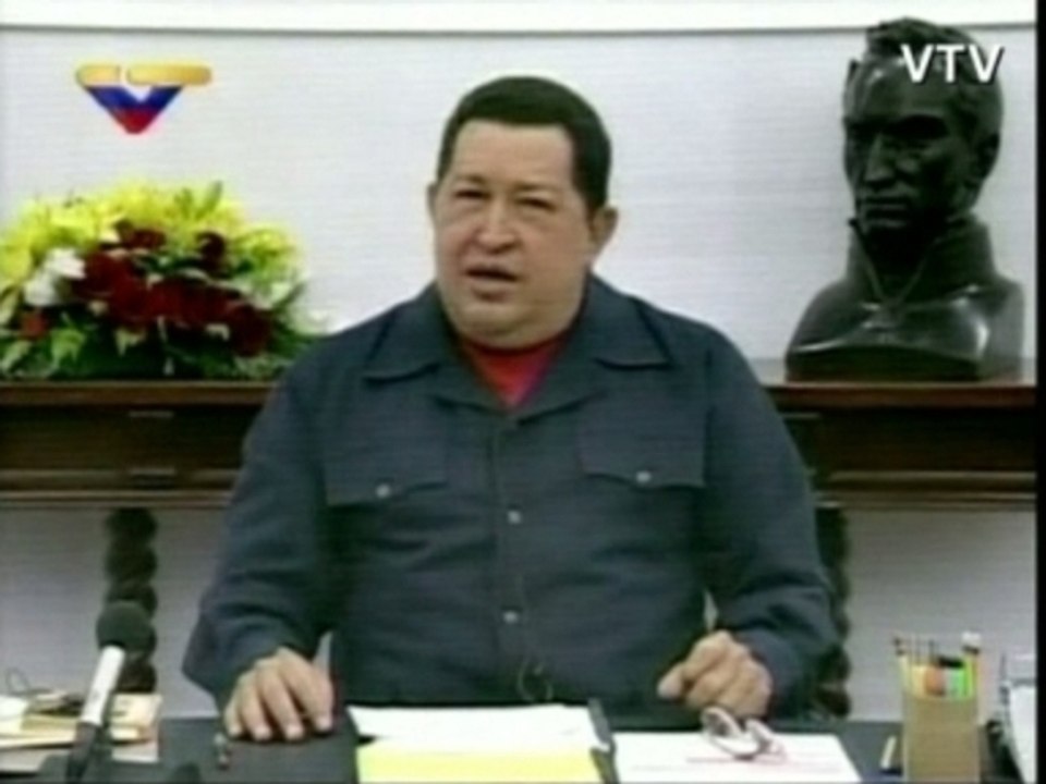 Chavez hopes Obama 'forgets about destabilizing countries'
