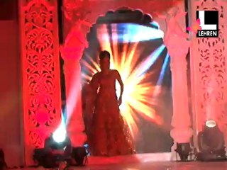 Sunny Leone Set Fire At Ramp