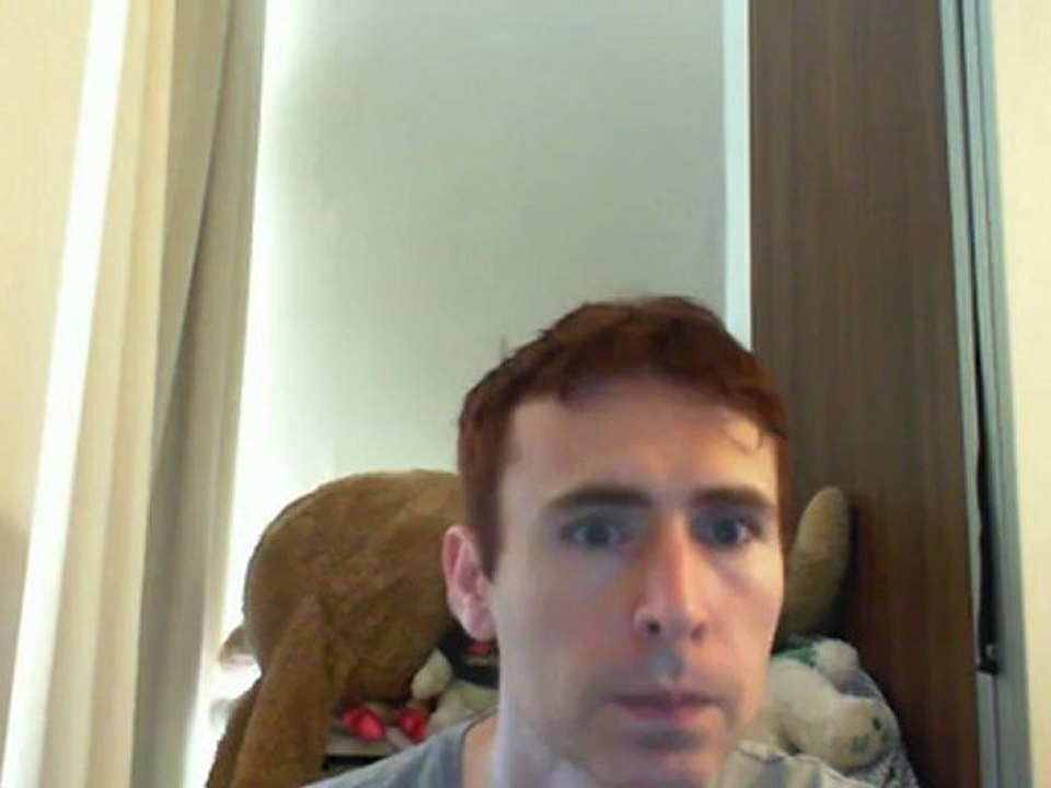 Wiwi égratigne "le manège" de Ménélik