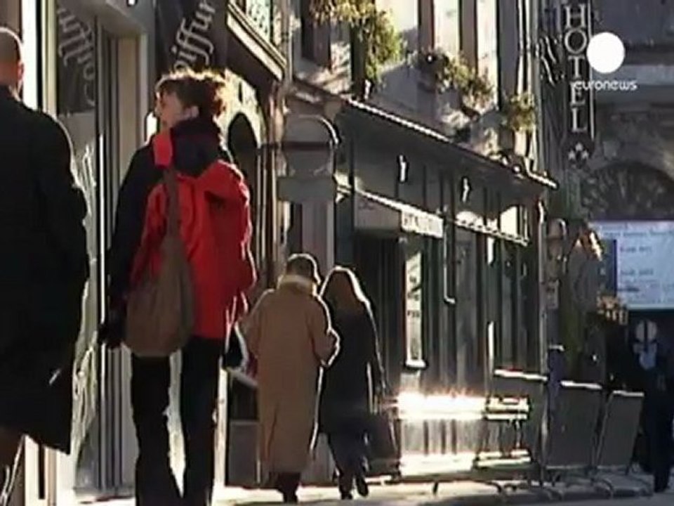 In calo il pil francese