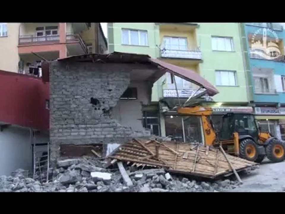 Bayburt trafo yıkımı_ulu camii yanı
