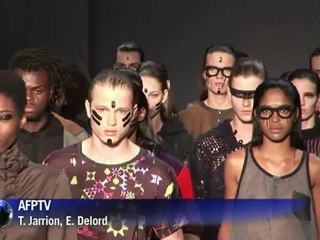 Fashion week au Brésil: des mannequins noirs contre le racisme