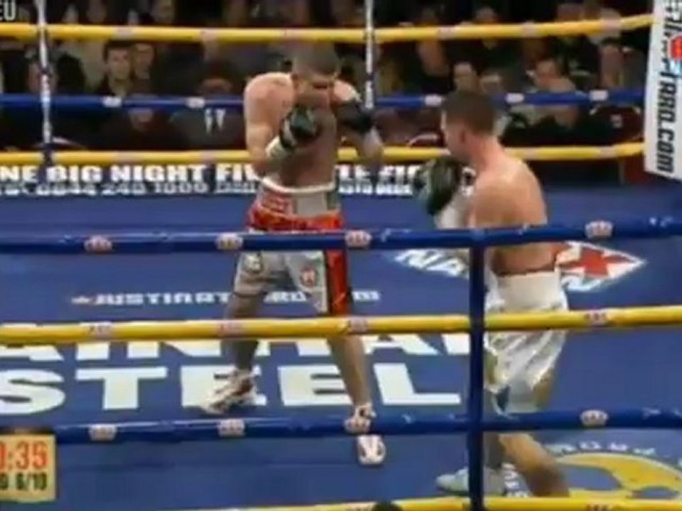 2012-11-09 Liam Smith vs Gary McMillan