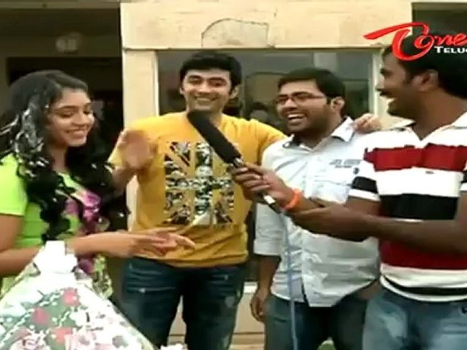 Actress Niti Taylor Birthday Celebrations at Pelli Pustakam On Location