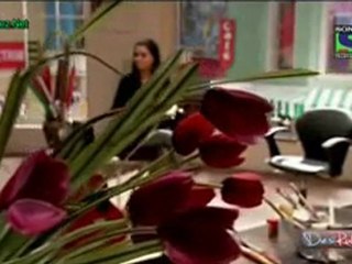 Muskaan gets a neck cramp. rohan massage her