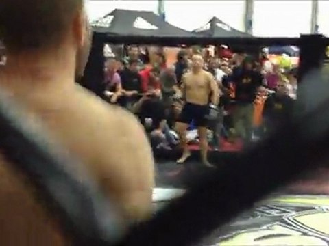 issam barhoumi champion du monde de mma ( WTKA ) TUNISIA VS ENGLAND