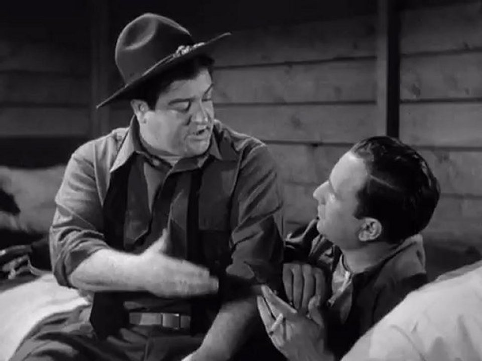 Abbott & Costello - Buck Privates - Age Difference