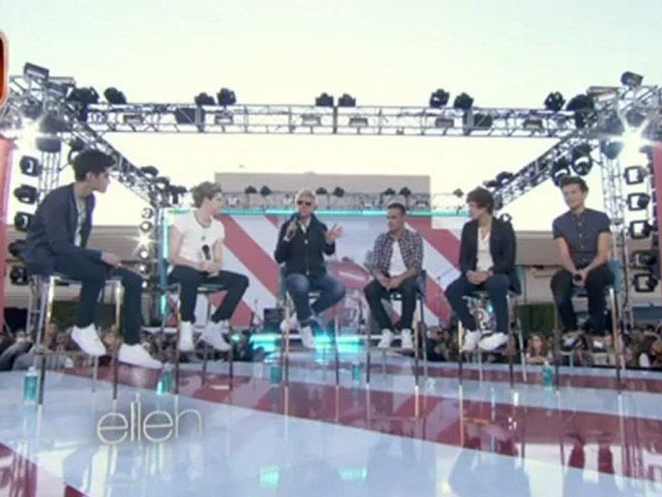 One Direction on What They Look for in a Girl.