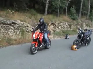 ktm 690 duke & kawa 650 vr6concept