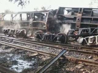 25 dead in Myanmar train crash blast - still pictures