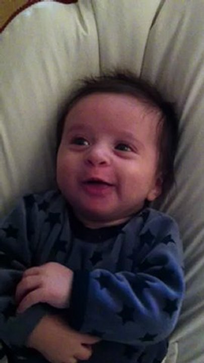 Gaspard premiers gazouillis